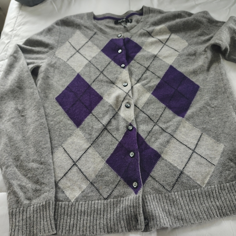 Apt 9 Cashmere Argyle Grey And Purple Sweater M - Picture 9 of 11